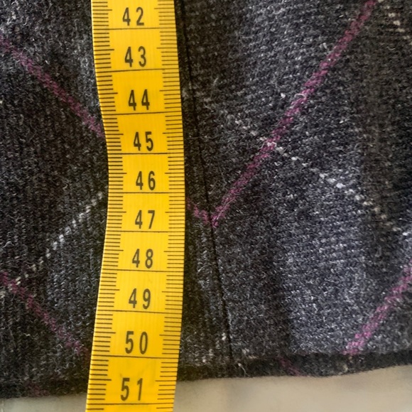 Checkered skirt, Fully lined , side zipper. - Picture 2 of 5